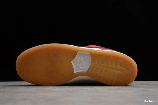 Frame Dunk Low x CT2550-600 Skate Nike SB 1108